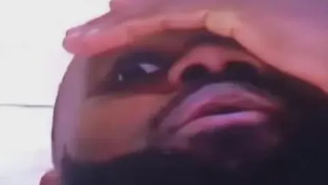 “沃尔夫斯堡1：0霍芬海姆：德甲第16轮精彩瞬间回放”